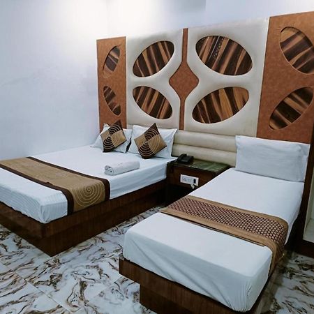 Hotel Shiva Intercontinental New Delhi Exterior photo